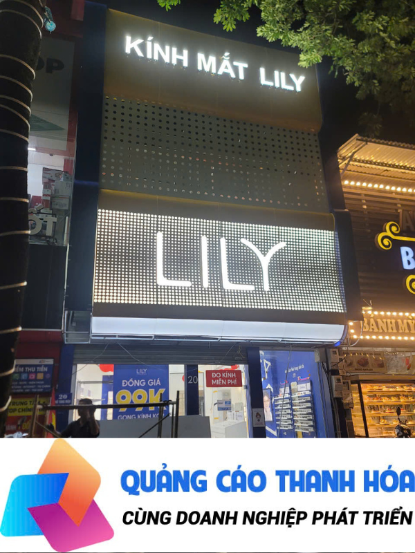 làm biển quảng cáo chu mical, chân nhôm, sáng mặt cửa hàng kính mắt lily